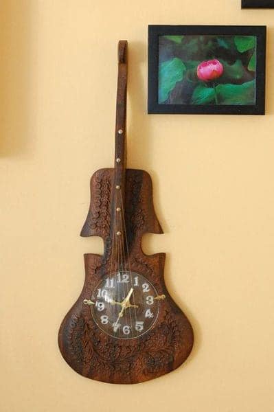 Wooden Guitar Clock Hand Crafted Traditional Artistic Decoration Piece Home decor furniture